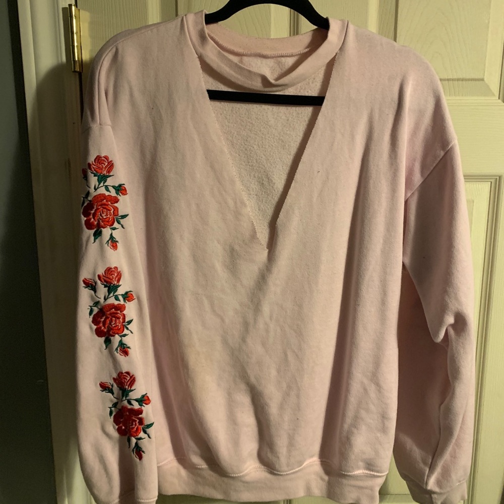 Rose embroidered pink sweater